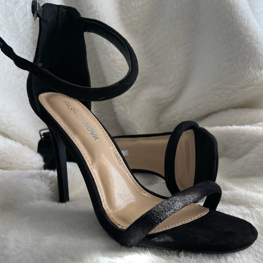 Never Worn “Make You Believer” Heel | Fashion Nova